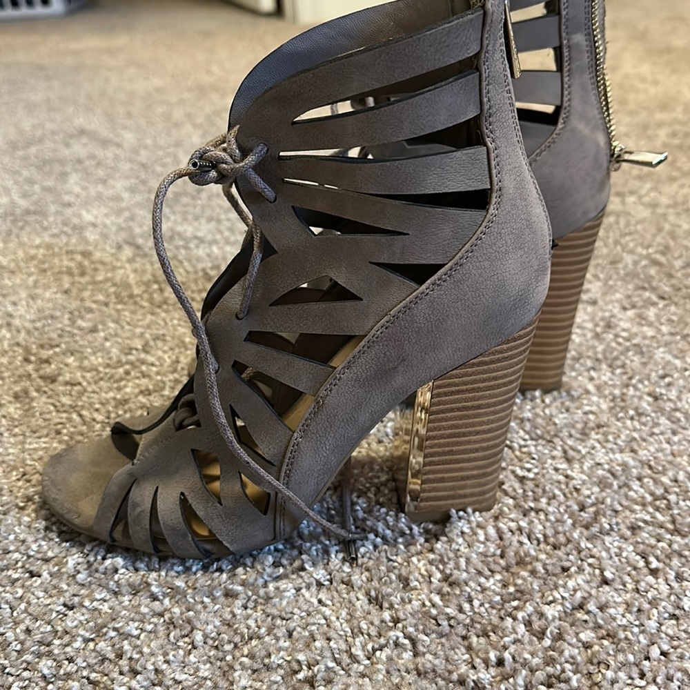 Call It Spring grey heals